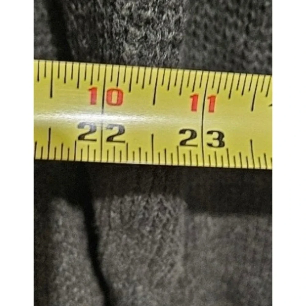 American Eagle Outfitters Qty of 2 Men's Crewneck Sweater Medium Gray Green Knit